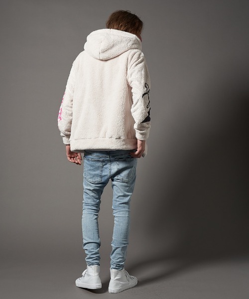 STUD MUFFIN(スタッドマフィン)の「mpa2884-コーラルフリースボアLOSTANGELES ビックジップパーカー(パーカー・メンズ・オフホワイト・2/3/4)」の9枚目の写真