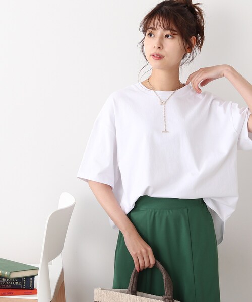 DRESKIP(ドレスキップ)の「◆【遮熱/接触冷感/UVカット/追加生産】AIR SHIELD オーバーサイズTシャツ(Tシャツ/カットソー・レディース・オフホワイト/オリーブ/ライトグリーン/グレー系その他/ライトベージュ/ブラック系2・02/03/04)」の1枚目の写真