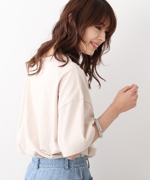 DRESKIP(ドレスキップ)の「◆【遮熱/接触冷感/UVカット/追加生産】AIR SHIELD オーバーサイズTシャツ(Tシャツ/カットソー・レディース・オフホワイト/オリーブ/ライトグリーン/グレー系その他/ライトベージュ/ブラック系2・02/03/04)」の14枚目の写真