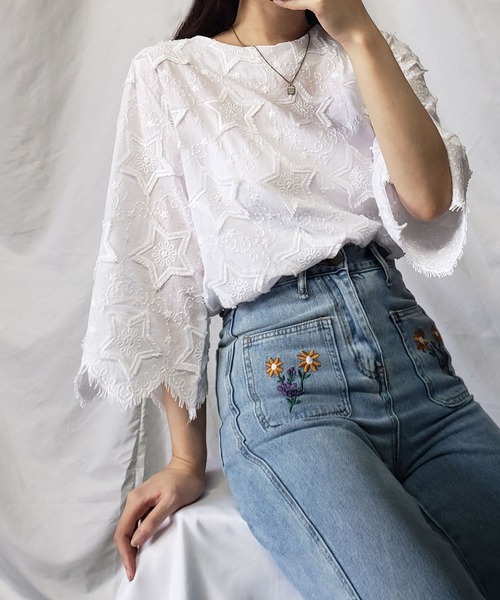 me+em select(ミームセレクト)の「星柄総刺繍フリンジカラーブラウス(シャツ/ブラウス・レディース・コーラルピンク/マスタード/ホワイト/ブラック・FREE)」の18枚目の写真