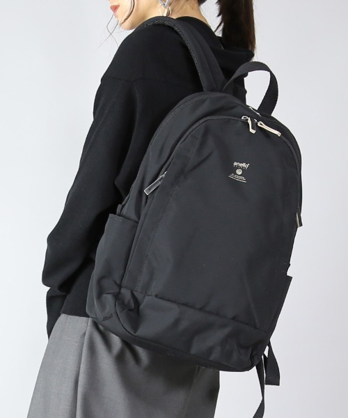 and it_（アンドイット）の「anello アネロ モイストデイパック（バックパック/リュック・レディース・ブラック/ネイビー/グレー/オリーブ/ターコイズブルー/グレイッシュベージュ・FREE）」の2枚目の写真
