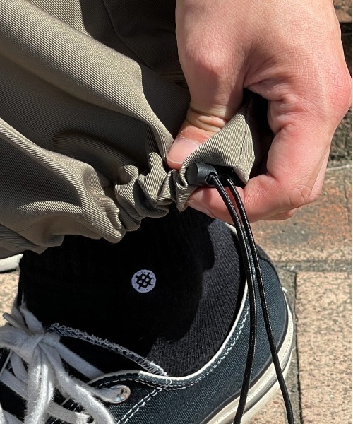 kutir（クティール）の「スケートボードワイドパンツ（チノパンツ・メンズ・ブルー/ベージュ/グリーン/ブラック・MEDIUM/SMALL/LARGE）」の16枚目の写真