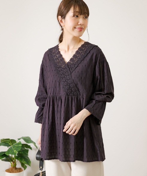 URBAN RESEARCH Sonny Label（アーバンリサーチサニーレーベル）の「カシュクールドビーコットンブラウス（シャツ/ブラウス・レディース・ライトグレー/レッド/ブラック系その他・FREE）」の2枚目の写真