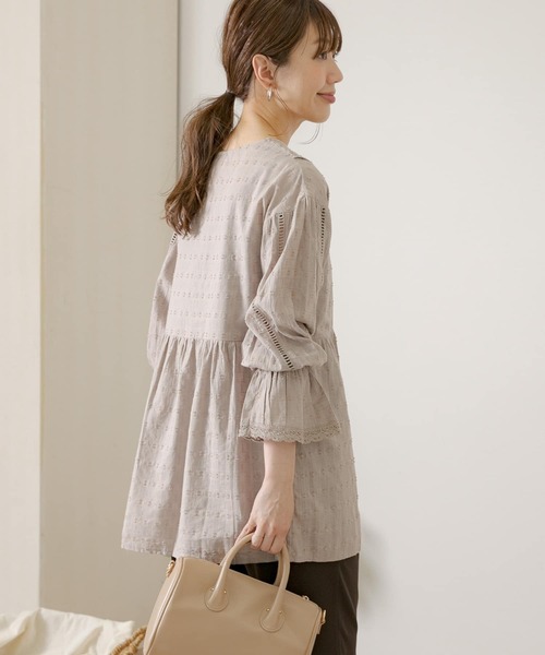 URBAN RESEARCH Sonny Label（アーバンリサーチサニーレーベル）の「カシュクールドビーコットンブラウス（シャツ/ブラウス・レディース・ライトグレー/レッド/ブラック系その他・FREE）」の4枚目の写真
