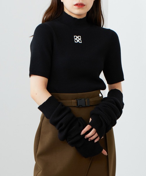 Chico（チコ）の「【新色追加】ハイネックリブニット+ラインカーデSET（カーディガン/ボレロ・レディース・アイボリー/ブラック/グレー/ピンク/グレイッシュベージュ・FREE）」の18枚目の写真