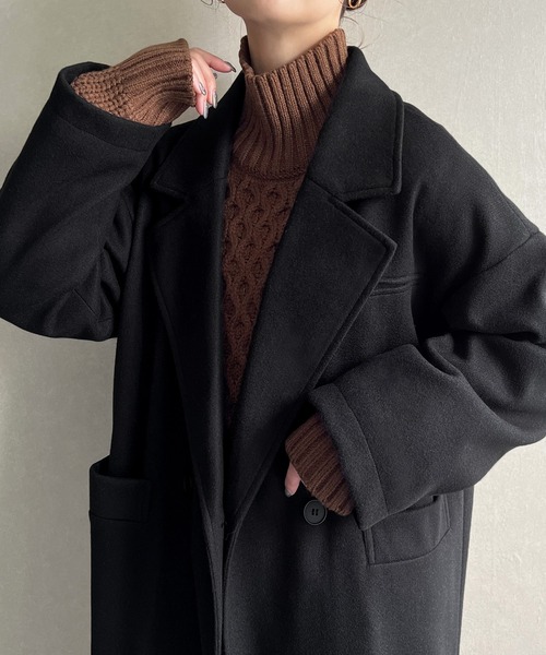 JUNOAH（ジュノア）の「サイドスリットロングチェスターコート（チェスターコート・レディース・ブラック/モカ/チャコール/キャメル/アイボリー・MEDIUM/LARGE/X-LARGE/SMALL）」の8枚目の写真