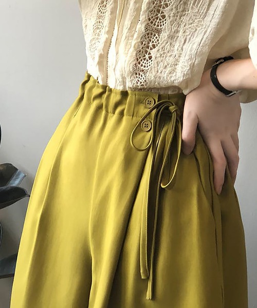 Girly Doll(ガーリードール)の「サイドリボンショートパンツ(その他パンツ・レディース・テラコッタ/ブラック/ダークグレー/グリーン/キャメル・L/M)」の16枚目の写真