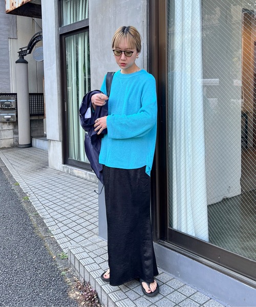 feepur(フェピュール)の「【TALLサイズあり】サテンマーメイドロングスカート(スカート・レディース・グレー/アイボリー/ブラック・TALL/MEDIUM)」の18枚目の写真