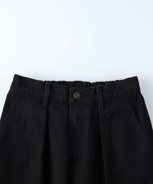 HONEYSUCKLE ROSE(ハニーサックルローズ)の「【HONEYSUCKLE ROSE】タックバルーンデニムパンツ(デニムパンツ・レディース・ブラック・M/S/L)」の5枚目の写真