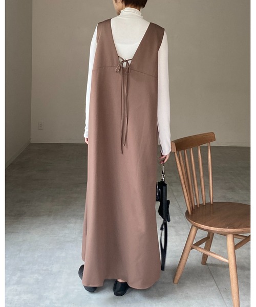 She's Closet（シーズクローゼット）の「【低身長向け/高身長向けサイズ有】前後2WAY深Vネックリボンロングワンピース（ワンピース・レディース・ブラウン/ブラック/アイボリー・SHORT/FREE/TALL）」の7枚目の写真