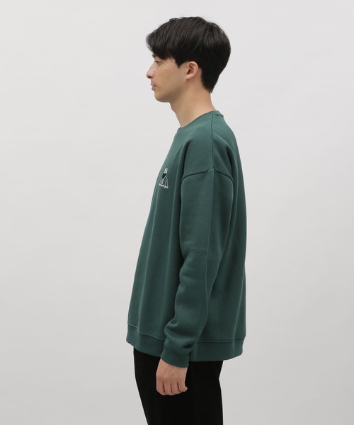 peate スウェットプルオーバー LAKOLE（ラコレ）の「サガラ刺繍ワンポイントスウェットプルオーバー