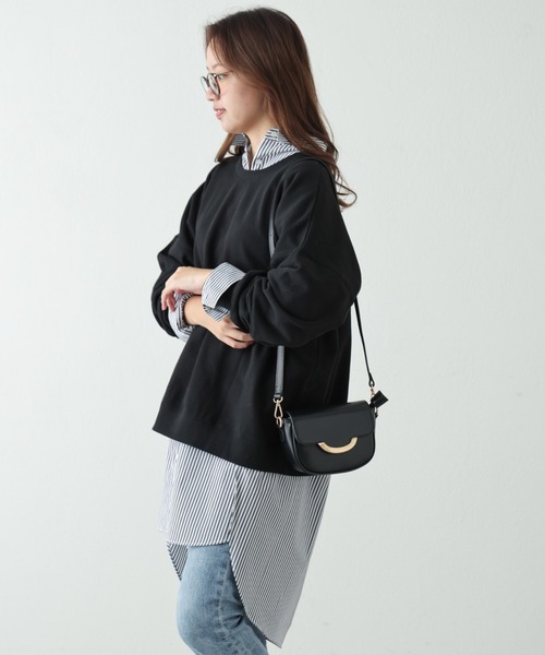 OUVRAGE CLASSE（ウヴラージュクラス）の「2WAYカレッジロゴスウェット（スウェット・レディース・グレイッシュベージュ/ブラック・FREE）」の6枚目の写真