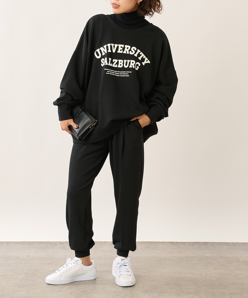 OUVRAGE CLASSE（ウヴラージュクラス）の「2WAYカレッジロゴスウェット（スウェット・レディース・グレイッシュベージュ/ブラック・FREE）」の22枚目の写真