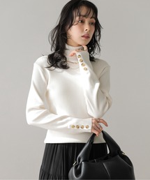 袖ボタンリブニット