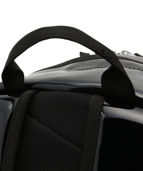 NIKE（ナイキ）の「ユニセックス ナイキ オールデイ バックパック NIKE ALL DAY PU BACKPACK III BA4981-001（バックパック/リュック・メンズ・ブラック・ONE SIZE）」の5枚目の写真