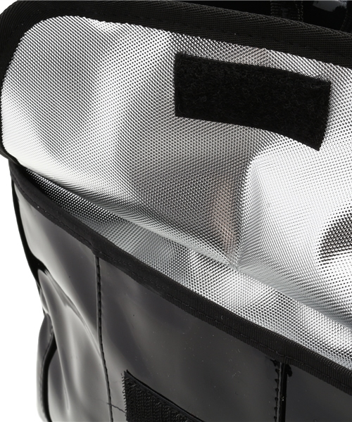 NIKE（ナイキ）の「ユニセックス ナイキ オールデイ バックパック NIKE ALL DAY PU BACKPACK III BA4981-001（バックパック/リュック・メンズ・ブラック・ONE SIZE）」の11枚目の写真