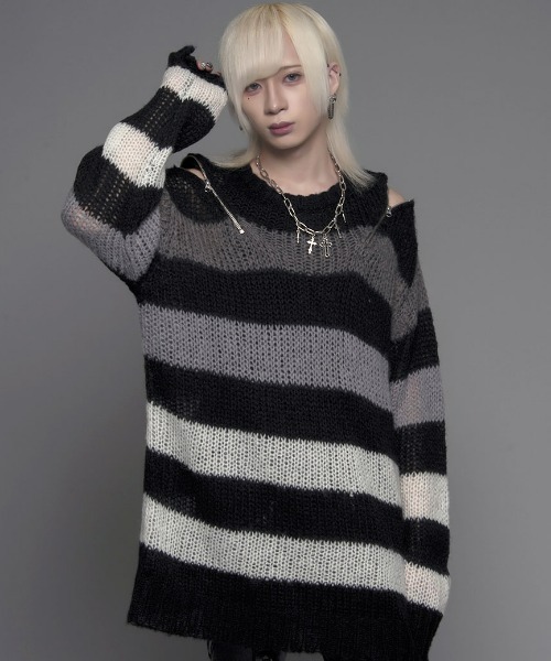 CIVARIZE（シヴァーライズ）の「『CIVARIZE/シヴァーライズ』ショルダーZIPモヘア混グラデーションボーダーニット（ニット/セーター・メンズ・ブラック×ホワイト/ブラック×レッド・FREE）」の2枚目の写真