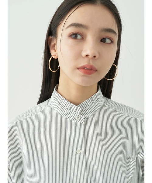 earth music&ecology（アースミュージックアンドエコロジー）の「スタンドフリルブラウス（シャツ/ブラウス・レディース・サックスブルー/オフホワイト/ホワイト系その他5/ブルー系その他7・FREE）」の15枚目の写真