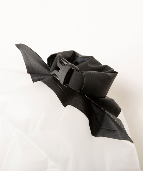 THE NORTH FACE（ザノースフェイス）の「THE NORTH FACE/ザ・ノース・フェイス スーパーライトキャンプピロー SL CAMP PILLOW NN32325（アウトドアグッズ・メンズ・ブラック・ONESIZE）」の10枚目の写真