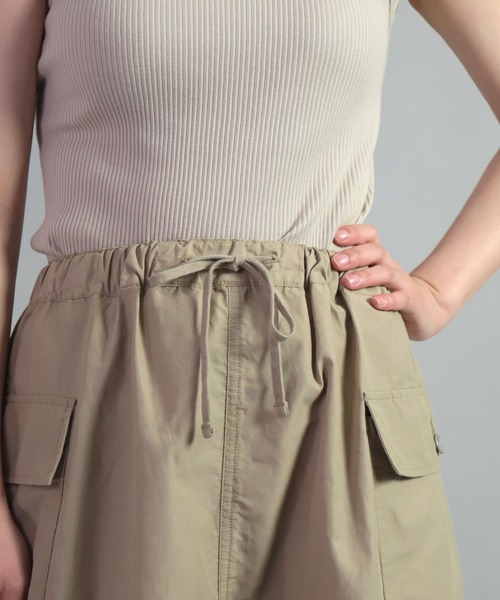 OMNIGOD（オムニゴッド）の「[OMNIGOD womens / オムニゴッド] NCウエザーイージー カーゴスカート（スカート・レディース・ベージュ・2/3）」の8枚目の写真