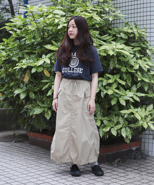 OMNIGOD（オムニゴッド）の「[OMNIGOD womens / オムニゴッド] NCウエザーイージー カーゴスカート（スカート・レディース・ベージュ・2/3）」の17枚目の写真