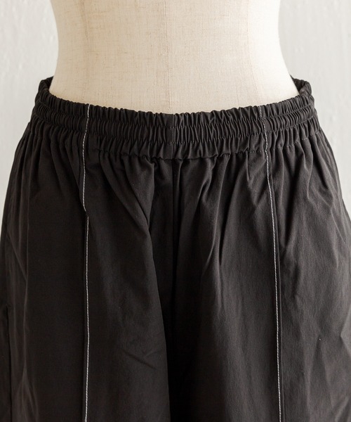 ear PAPILLONNER（イアパピヨネ）の「《別注》【MONT KEMMEL(モン ケメル)】巾着付きセットアップ（セットアップ・レディース・ブラック・FREE）」の4枚目の写真