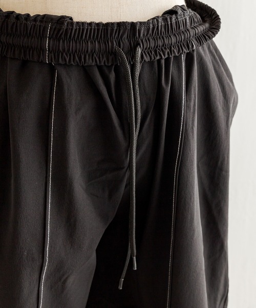 ear PAPILLONNER（イアパピヨネ）の「《別注》【MONT KEMMEL(モン ケメル)】巾着付きセットアップ（セットアップ・レディース・ブラック・FREE）」の9枚目の写真