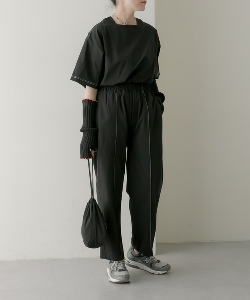 ear PAPILLONNER（イアパピヨネ）の「《別注》【MONT KEMMEL(モン ケメル)】巾着付きセットアップ（セットアップ・レディース・ブラック・FREE）」の6枚目の写真