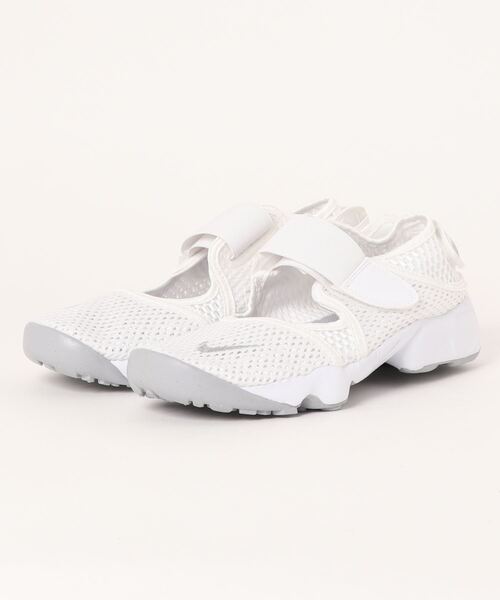 NIKE(ナイキ)の「NIKE RIFT GS/PS 322359-111(スニーカー・レディース・ホワイト・24㎝/23.5㎝/23㎝/22cm)」の2枚目の写真
