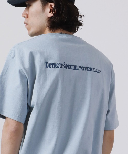 FUNALIVE(ファンアライブ)の「FINCK'S ワンポイント刺繍 オーバーサイズ半袖Tシャツ(Tシャツ/カットソー・メンズ・ホワイト系その他/ラベンダー/サンドベージュ/サックスブルー/ホワイト系その他2/オフホワイト・L/XL/M)」の1枚目の写真