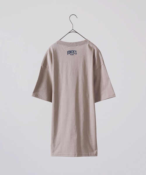 FUNALIVE(ファンアライブ)の「FINCK'S ワンポイント刺繍 オーバーサイズ半袖Tシャツ(Tシャツ/カットソー・メンズ・ホワイト系その他/ラベンダー/サンドベージュ/サックスブルー/ホワイト系その他2/オフホワイト・L/XL/M)」の14枚目の写真