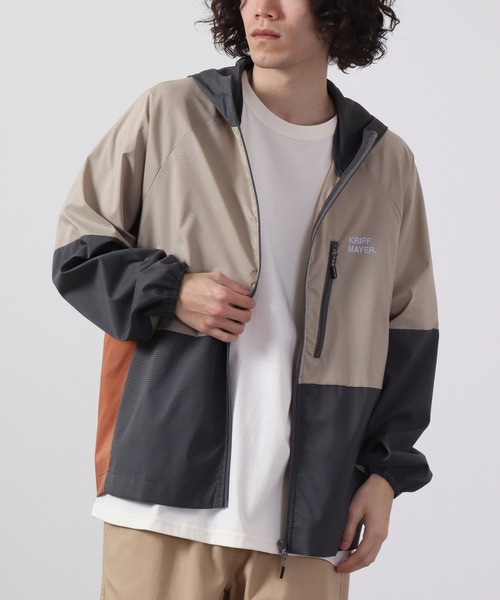 KRIFF MAYER（クリフメイヤー）の「さらさらエアーフードＪＫ（マウンテンパーカー・メンズ・マルチ/チャコール/ライトグリーン/ベージュ/オレンジ/ネイビー・XL/L/M）」の6枚目の写真