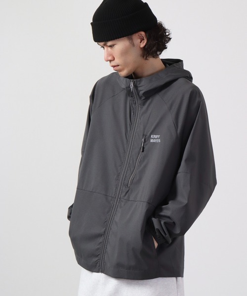 KRIFF MAYER（クリフメイヤー）の「さらさらエアーフードＪＫ（マウンテンパーカー・メンズ・マルチ/チャコール/ライトグリーン/ベージュ/オレンジ/ネイビー・XL/L/M）」の22枚目の写真
