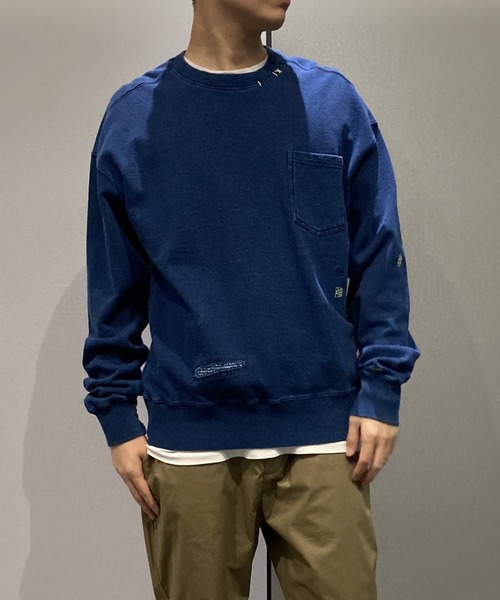SCOTCH&SODA（スコッチアンドソーダ）の「リペアステッチ スウェット【170873】（スウェット・メンズ・インディゴブルー/ライトグレー・LARGE/MEDIUM/SMALL）」の2枚目の写真