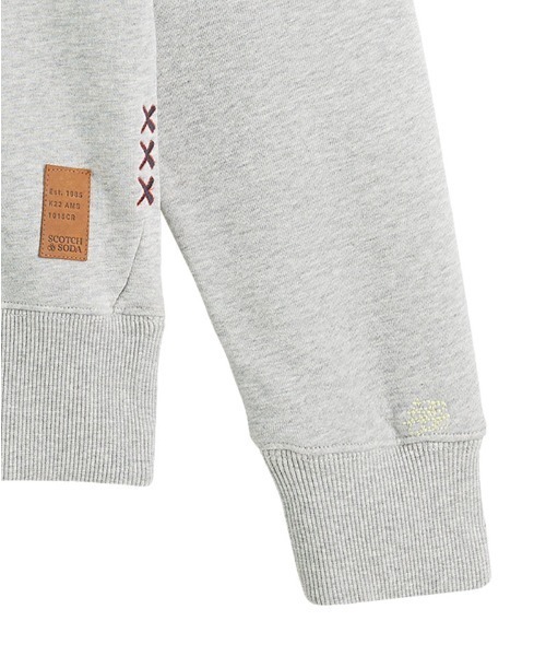 SCOTCH&SODA（スコッチアンドソーダ）の「リペアステッチ スウェット【170873】（スウェット・メンズ・インディゴブルー/ライトグレー・LARGE/MEDIUM/SMALL）」の8枚目の写真