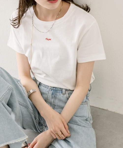 mystic(ミスティック)の「city girl Tシャツ(Tシャツ/カットソー・レディース・ブルー/ホワイト系その他2/ブラック/ホワイト・FREE)」の1枚目の写真