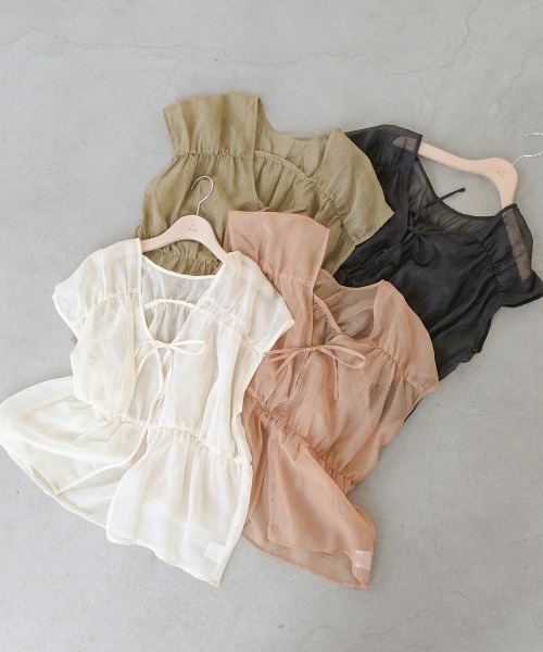 Bab（バブ）の「前後2WAYギャザーブラウス（シャツ/ブラウス・レディース・ブラック/カーキ/アイボリー/ベージュ・M）」の18枚目の写真