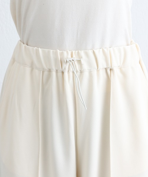 COLONY 2139（コロニートゥーワンスリーナイン）の「カットジョーゼットサイドラインパンツ（その他パンツ・レディース・ベージュ/アイボリー/ブラック・FREE）」の18枚目の写真