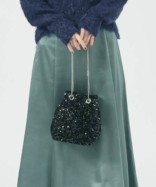 soeur（スール）の「SOEUR/メタルミニショルダーバッグ/スパンコールバッグ（ショルダーバッグ・レディース・シルバー/ブラック/ピンクベージュ・フリー）」の2枚目の写真