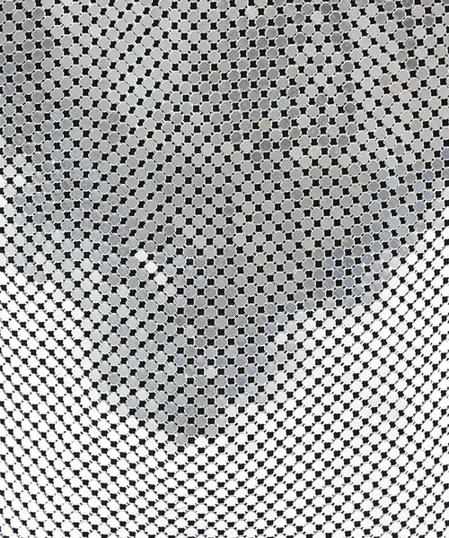 soeur（スール）の「SOEUR/メタルミニショルダーバッグ/スパンコールバッグ（ショルダーバッグ・レディース・シルバー/ブラック/ピンクベージュ・フリー）」の5枚目の写真