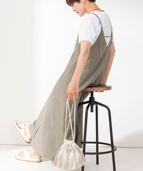 NOLLEY’S（ノーリーズ）の「キャミソールワンピース（ワンピース・レディース・ブラック系その他4/オリーブ/ブラック・38）」の3枚目の写真