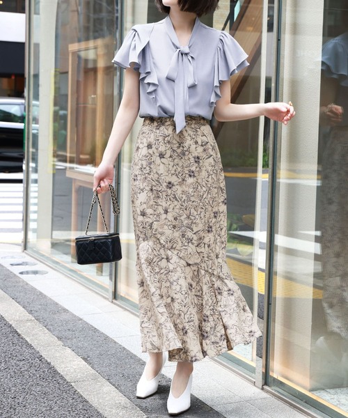 セール】【La mieux】アンティーク調フラワープリントアシンメトリー