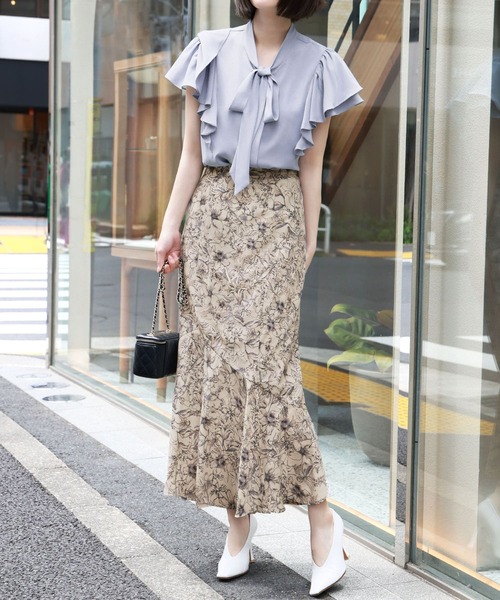 セール】【La mieux】アンティーク調フラワープリントアシンメトリー