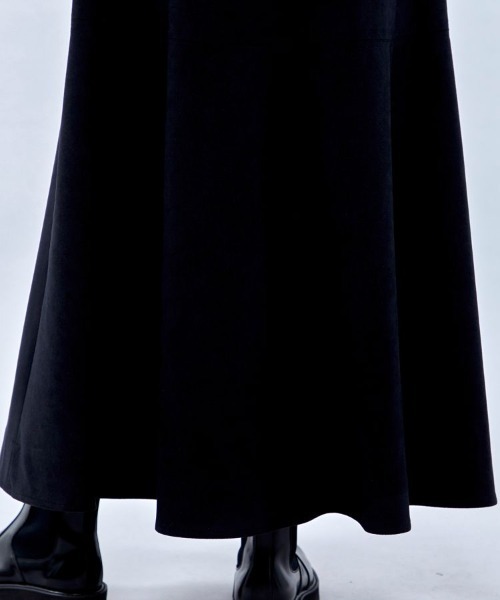 Uhr（ウーア）の「【Uhr/ウーア】フェイクスエードドレス（ワンピース・レディース・ブラック・38/36）」の7枚目の写真