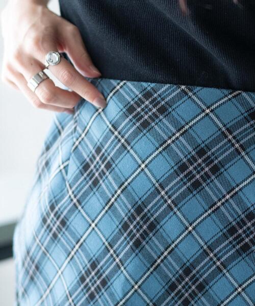 WEGO（ウィゴー）の「WEGO/バイアスチェックスカート（スカート・レディース・ブラック系その他2/ブルー系その他2・FREE）」の5枚目の写真