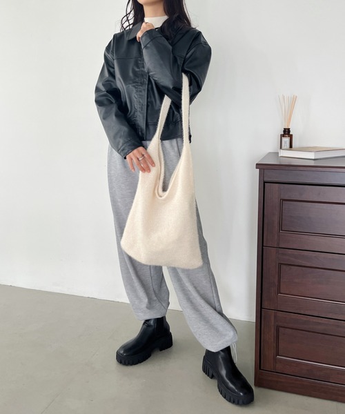 CLEA（クレア）の「ラメシャギーニットトートバッグ（トートバッグ・レディース・ブラック/ライラック/アイボリー/シルバー・FREE）」の11枚目の写真