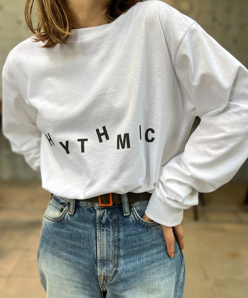 mi via loca（ミヴィアロカ）の「GILDAN リズミックロゴロンT 【PT NO. MVL007 ※2A】（Tシャツ/カットソー・レディース・オートミール/オフホワイト/ブラック・MEDIUM/X-LARGE）」の2枚目の写真