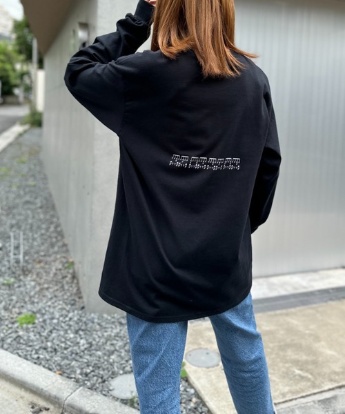 GILDAN KNOSIS ブラックTシャツ