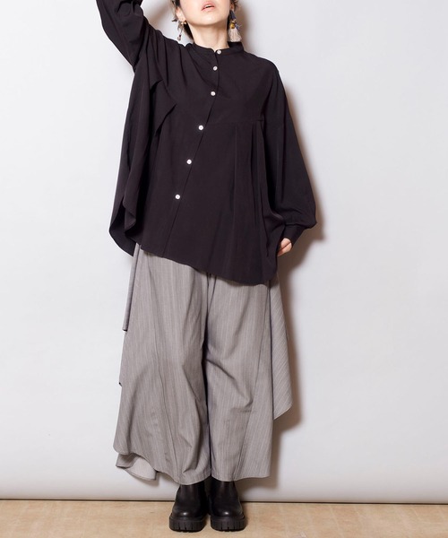 OSMOSIS（オズモーシス）の「切替タックブラウス（シャツ/ブラウス・レディース・グレー/ブラック/ホワイト・ONE SIZE）」の10枚目の写真