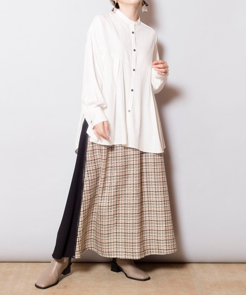 OSMOSIS（オズモーシス）の「切替タックブラウス（シャツ/ブラウス・レディース・グレー/ブラック/ホワイト・ONE SIZE）」の15枚目の写真